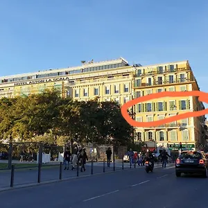 Spacious 3 Bedroom Flat Center - Magnificent View-parking Apartment
